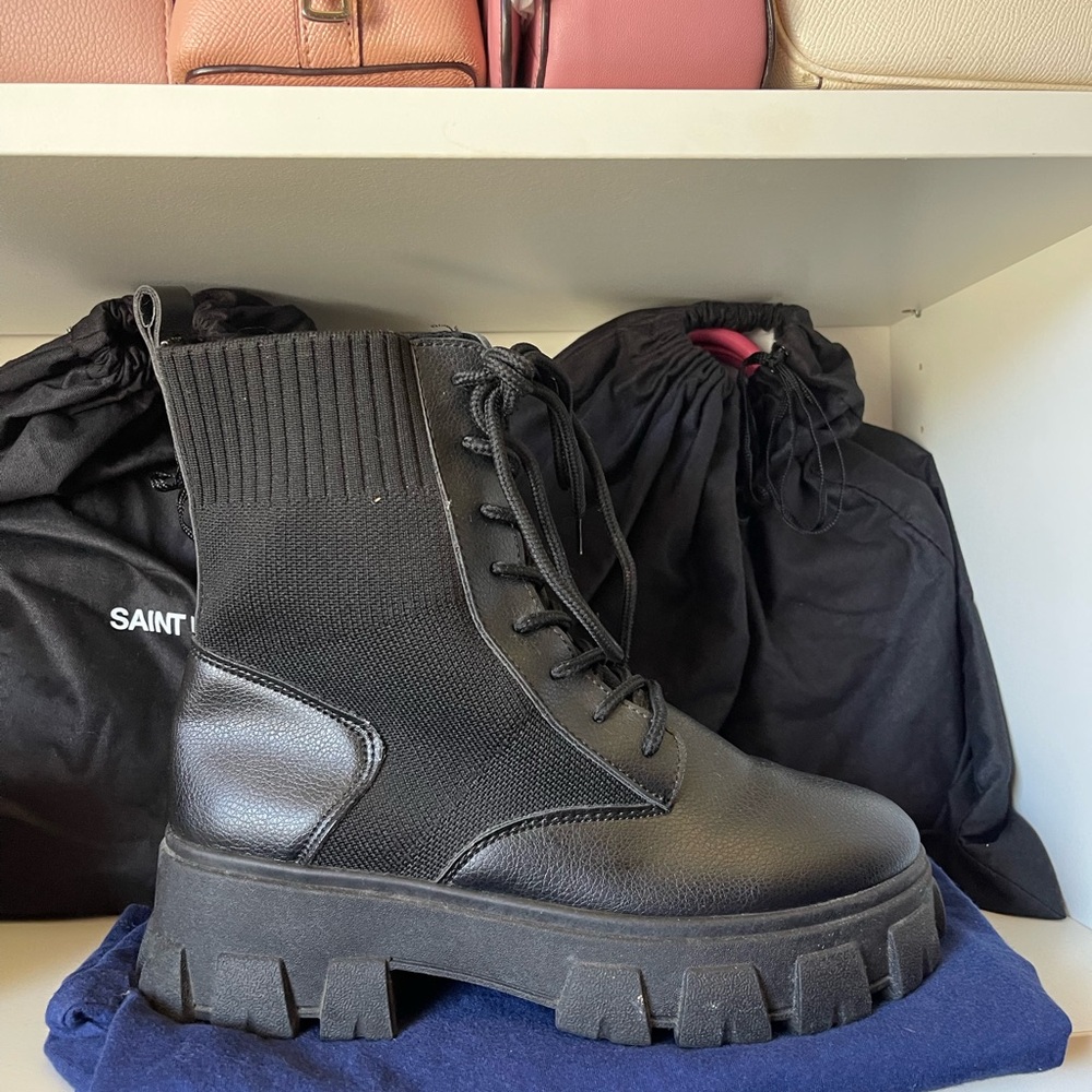 Wild Diva Black Chunky Ankle Boots